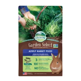 Oxbow Garden Select Adult Rabbit prémium homogén zöldes-barna színű pelletált takarmány felnőtt nyulak részére háromféle válogatott fűszénával és kerti növényekkel dúsítva