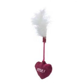   Trixie 9935262 Valentine's heart with feather - plüss szív formájú játék macskák részére (7cm/25cm)